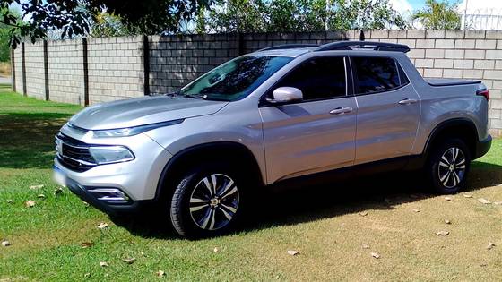 FIAT TORO 2.0 16V TURBO DIESEL FREEDOM 4WD AT9